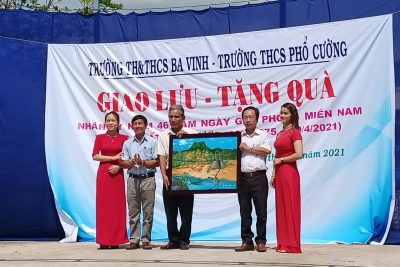 GIAO LƯU VỚI TRƯỜNG TH&THCS BA VINH – BA TƠ