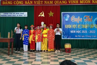 Học sinh trường THCS Phổ Cường bén duyên với bài chòi